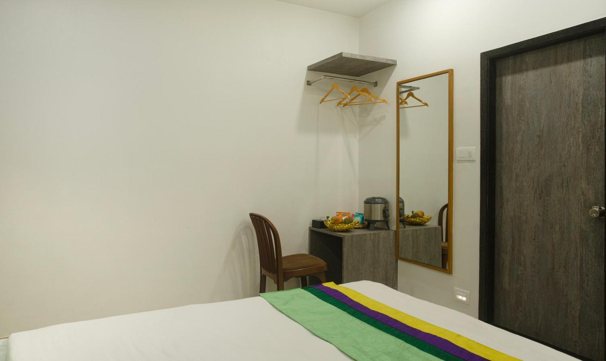 苏拉特 Treebo Urban, 1 Km From Railway Station酒店 外观 照片