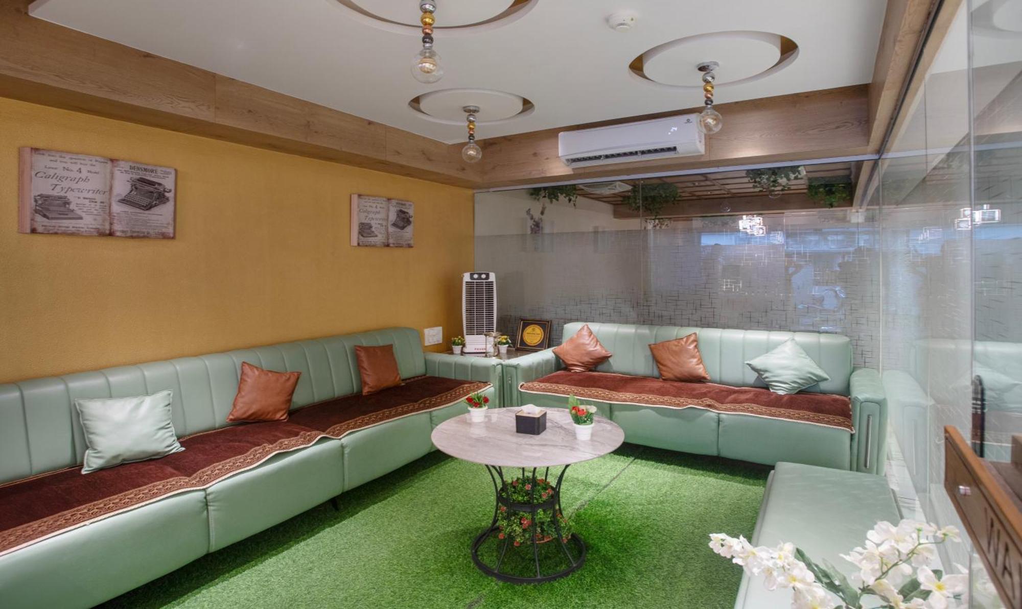 苏拉特 Treebo Urban, 1 Km From Railway Station酒店 外观 照片